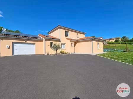 vente maison 5 pièces 135 m² à paslières (63290)  312 700 €