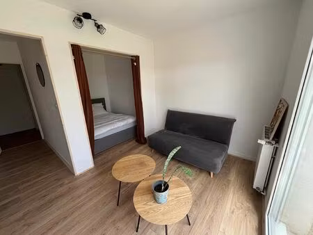location appartement 1 pièce  32.32m²  nantes