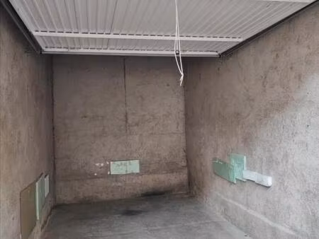 longwy-haut : garage a louer