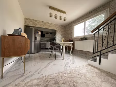 maison proche commodités