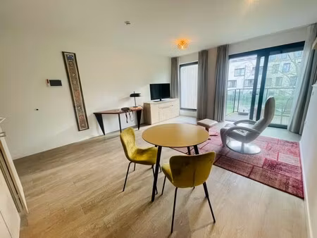 brugge service flat - brugge - inclusief woon- en dienstcomponent