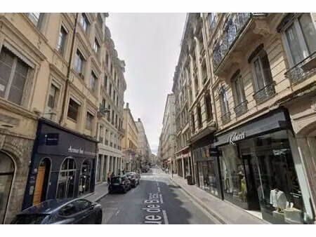 location bureaux 70 m²