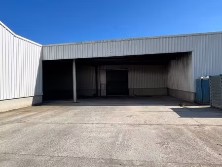 magazijn unit 12 van 1.207 m² centraal tussen a12 en e19 (geen poort)