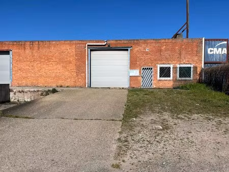 magazijn unit 58 van 1.109m² centraal tussen a12 en e19