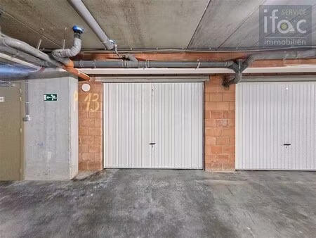 garagebox met automatische poort