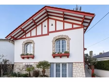 charmante maison basque à pauillac  150 m²