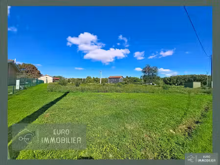 terrain de 2000m²  viabilisé  constructible  proche - gironde