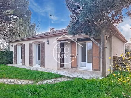 eynesse : maison de 80m² lumineuse et au calme avec garage