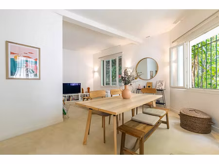 vente appartement 3 pièces 63m2 marseille 6eme (13006) - 250000 € - surface privée