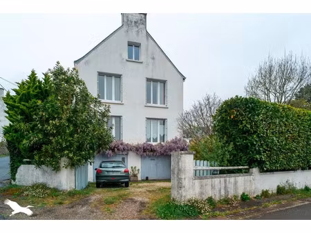 vente maison 8 pièces 165 m² à audierne (29770)  339 560 €