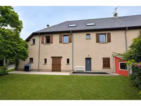 vente maison 7 pièces 227 m² à pelleautier (05000)  345 000 €