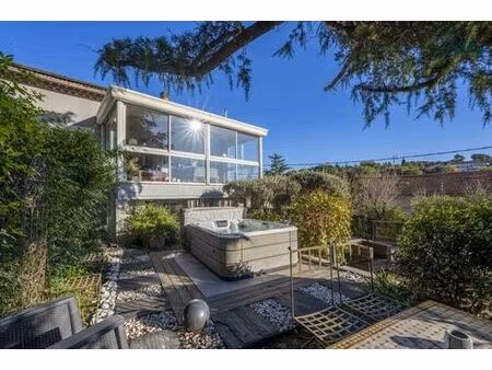 maison de 6 pièces de luxe en vente à nîmes  occitanie