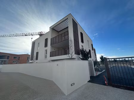 appartement neuf meublé terrasse/parking marseillan - 3 pièces - 65m²