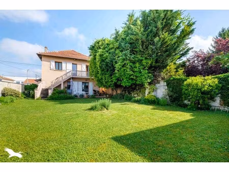 vente maison 4 pièces 101 m² à villeurbanne (69100)  365 680 €