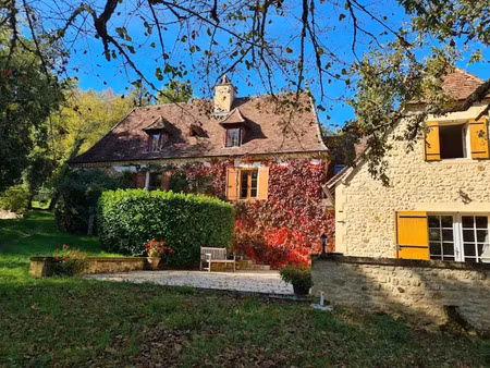 vente maison 10 pièces 211 m² à le bugue (24260)  399 000 €