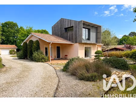 vente maison piscine à la brède (33650) : à vendre piscine / 128m² la brède
