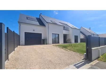 location maison 7 pièces 200m² mardie 45430