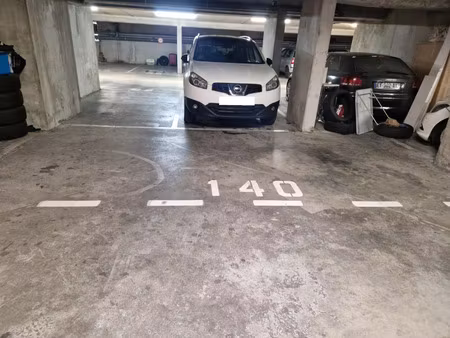 local professionnel à vendre annemasse 1m2 14 000€