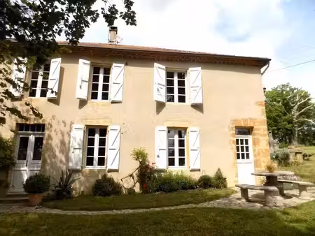 gersoise au bout d'un chemin  situation dominante