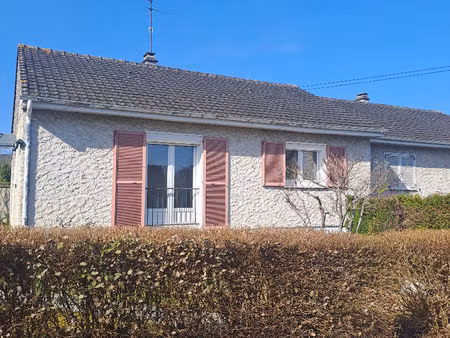 maison en centre ville de nemours à louer