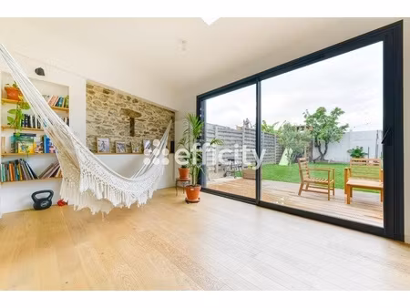 maison 5 pièces - 80 m²
