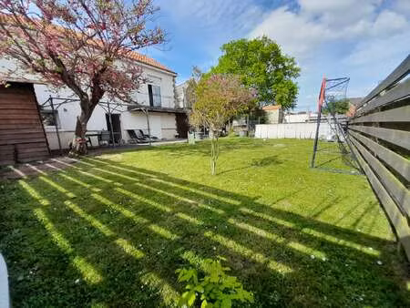 vente maison à barbechat (44450) : à vendre / 125m² barbechat