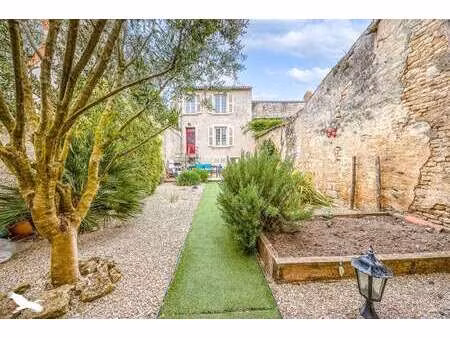 vente maison à fontenay-le-comte (85200) : à vendre / 132m² fontenay-le-comte