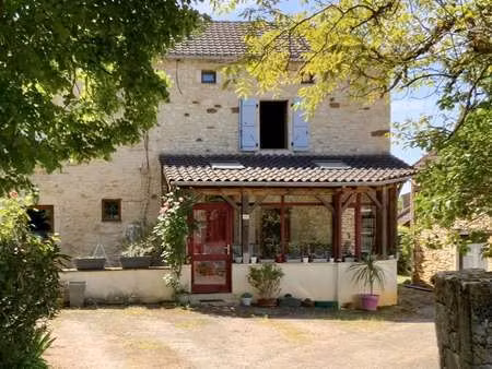 vente maison à goujounac (46250) : à vendre / 91m² goujounac
