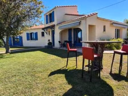 vente maison à saint-fiacre-sur-maine (44690) : à vendre / 168m² saint-fiacre-sur-maine