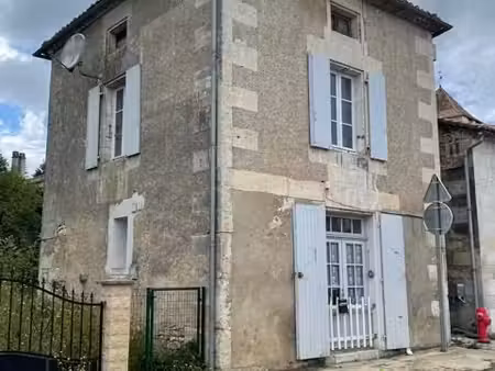 ? maison de caractère en pierre avec jardin grassac  cha