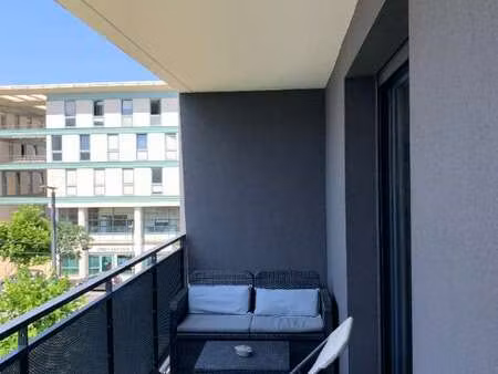 location appartement 3 pièces à hérouville-saint-clair (14200) : à louer 3 pièces / 68m² h