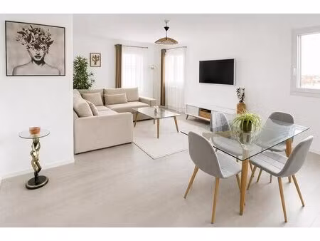 appartement de 4 pièces de 82 m² à melun