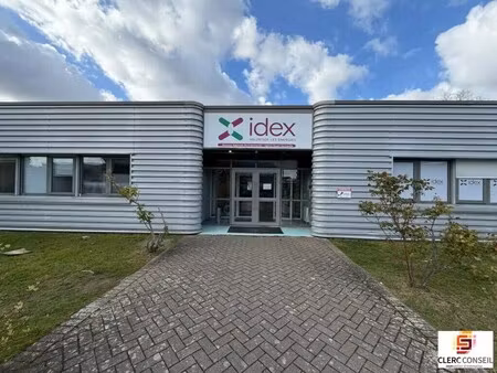 location bureaux 550 m²