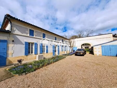 grande maison familiale rénovée avec dépendance en pierre et zéro travaux !