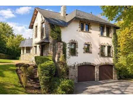classe  matériaux  élégance  villa luxueuse