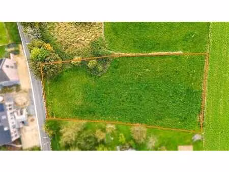 superbe terrain à bâtir de 1.816m² à héron (lavoir)