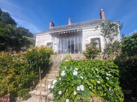 maison familiale 160 m²  dépendances  vue campagne