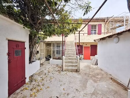 immeuble 4 pièces 106 m²