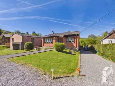magnifique villa sur une belle parcelle de terrain