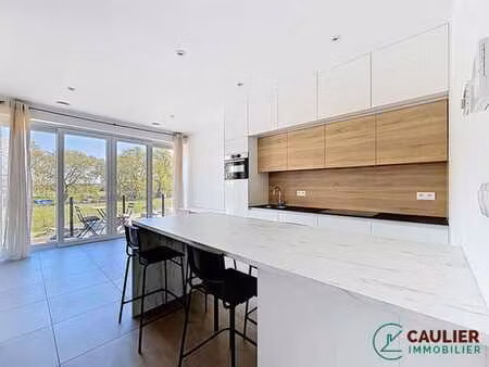 appartement 1 chambre avec balcon