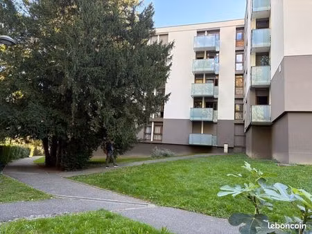 appartement t3/4 oullins