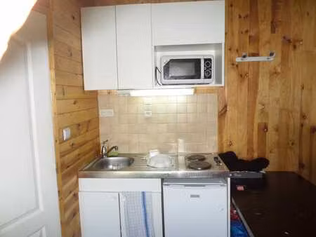 studio 1 chambre avec commodité