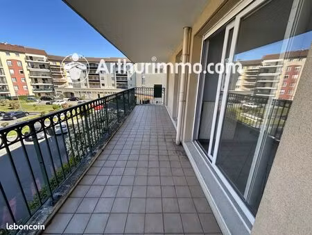 appartement 3 pièces 67 m²