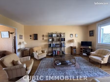 appartement 4 pièces 102 m²