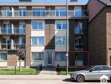 appartement rez-de-chaussée avec garage à tongres