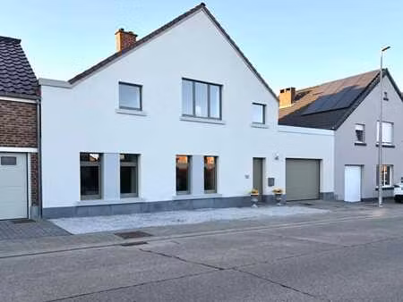 spacieuse maison cherche famille pour nouvelle histoire