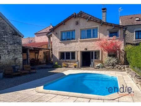 maison de village à vendre à ladoix-serrigny