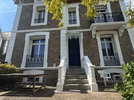 maison de luxe à vendre dans le quartier paramé centre