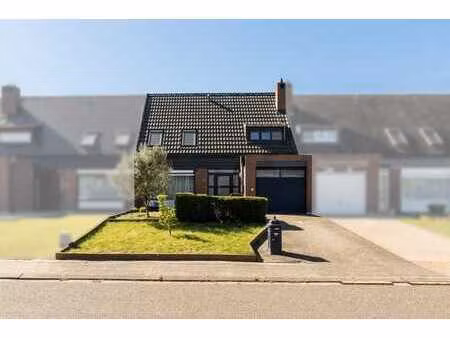 maison avec jardin et garage à bornem