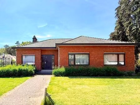 belle villa de 4 chambres (centre de bonheiden)